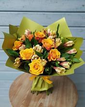 Букет цветов из:  Альстромерии и Розы в Шестаково Воронежской области