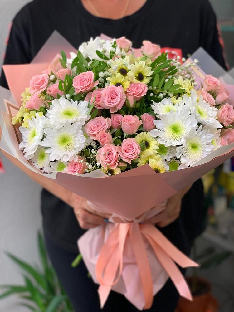 Букет цветов из: Розы и Хризантемы в Шестаково Воронежской области
