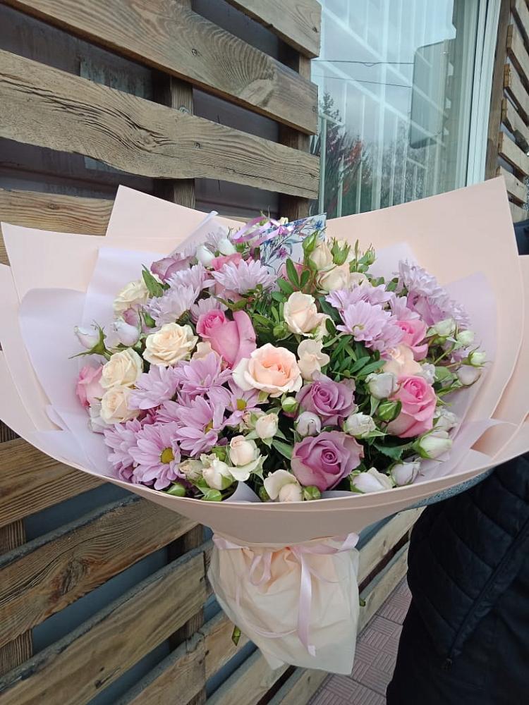 Букет цветов из: Розы и Хризантемы в Шестаково Воронежской области