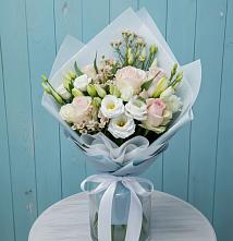 Букет цветов из:  Розы и Лизиантусы в Шестаково Воронежской области
