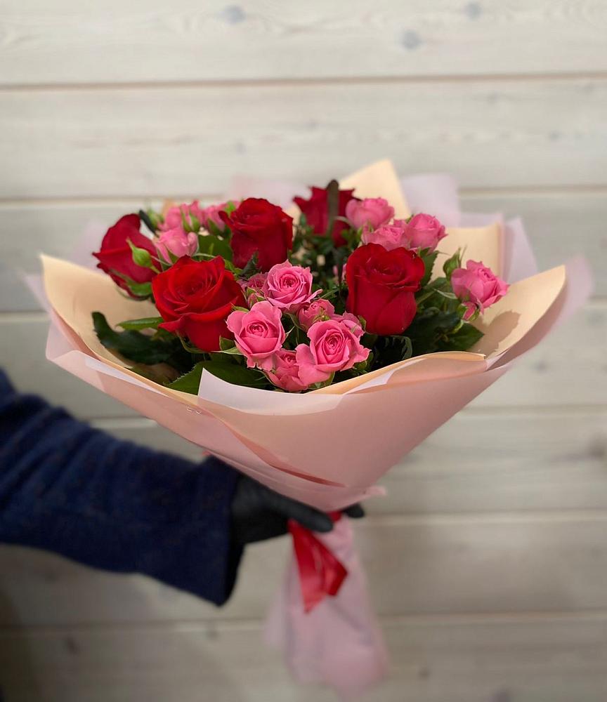 Букет цветов из: Розы в Шестаково Воронежской области