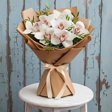 Букет цветов из:  Орхидеи и Розы в Шестаково Воронежской области